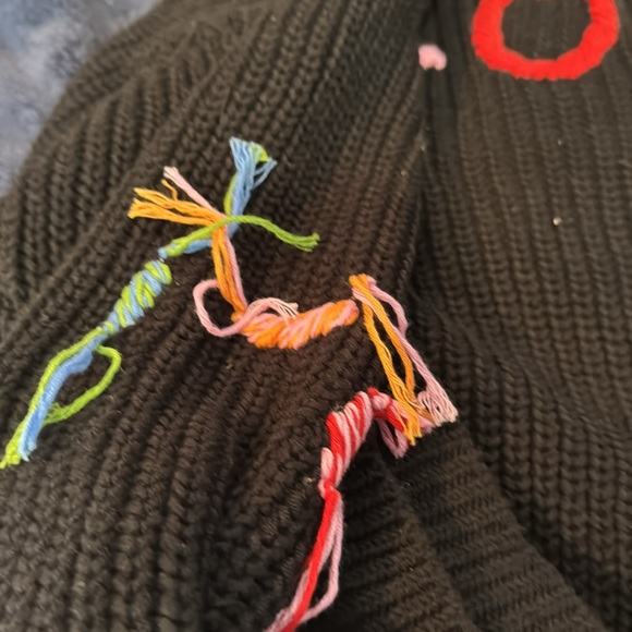 NWT DESIGUAL Sz L Black Sweater Pullover I LOVE ME Yarn sewed msg L@@K! Z44 - Picture 4 of 7